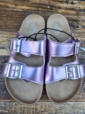 Kids Pink Metallic Double Buckle Sandals slide sandals size 2